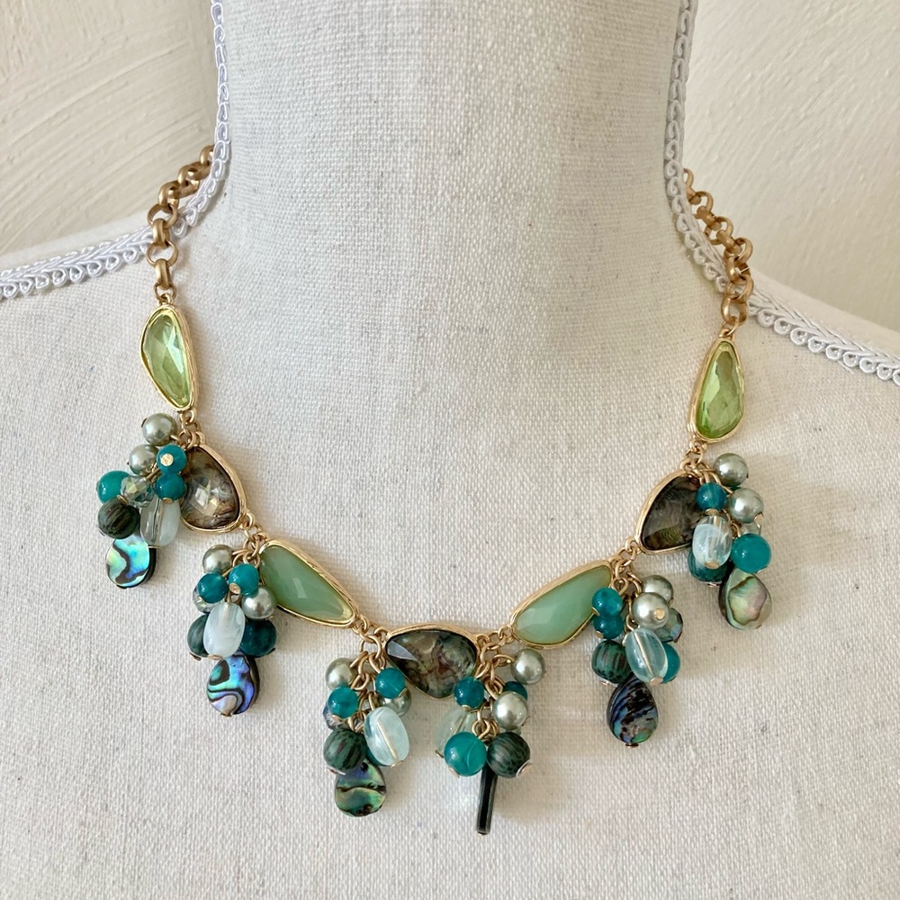 New Directions Dali Green Necklace NWT